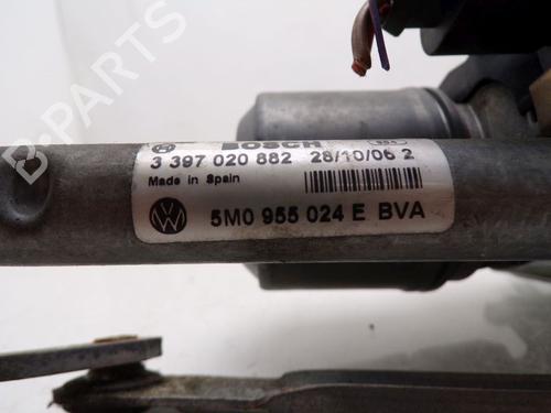 Front wiper motor VW GOLF PLUS V (5M1, 521) 1.6 | BP32400193M29