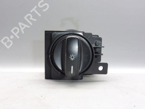 Used Headlight switch MERCEDES-BENZ B-CLASS Sports Tourer (W245) B 200 (245.233) (136 hp) 33143337
