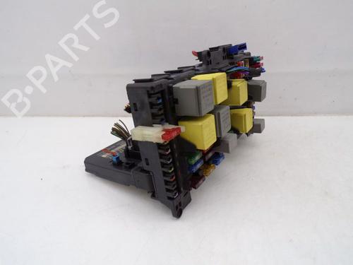 Fuse box MERCEDES-BENZ VITO Bus (W639) 109 CDI (639.701, 639.703, 639.705) | BP32651673E1