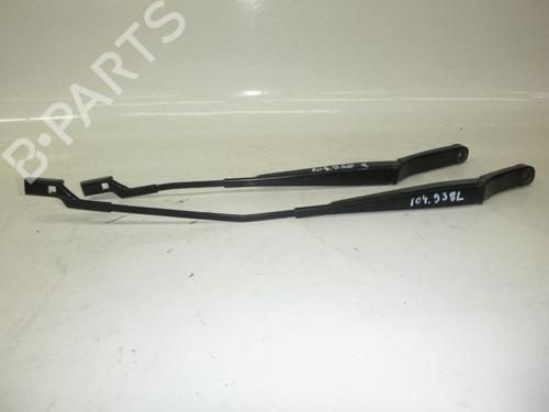 Front windshield wiper arm VW PASSAT B8 Variant (3G5, CB5) 2.0 TDI | BP33142579C143 - Image 2