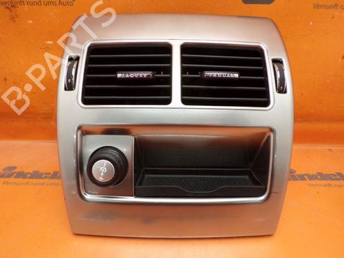 Used Air vent JAGUAR XF I (X250) 3.0 (238 hp) 32646946