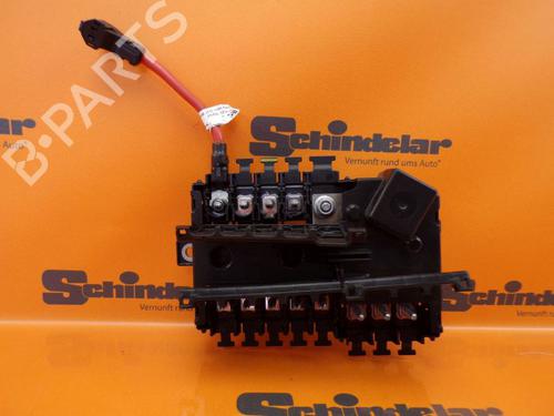 fuse-box-mercedes-benz-e-class-w213-2016-32641177 main image