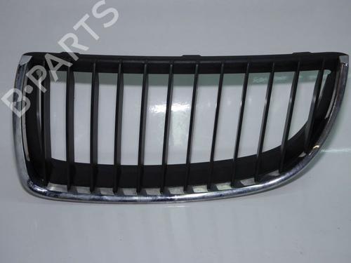 Used Grille BMW 3 (E90) 320 i (150 hp) 24380507
