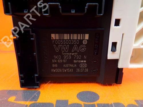 Right front window motor VW PASSAT B6 (3C2) 2.0 TDI 16V | BP32642797E20