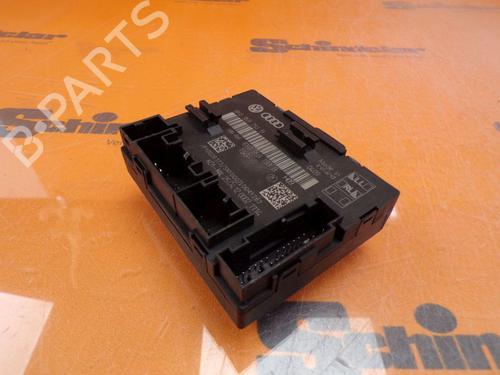 Used Electronic module AUDI Q3 (8UB, 8UG) 2.0 TDI quattro (177 hp) 32645680