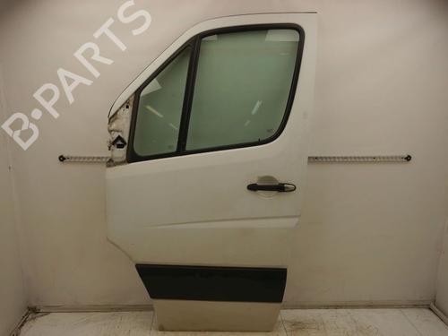 Used Left front door MERCEDES-BENZ SPRINTER 3-t Bus (B906) 213 CDI (906.711, 906.713) (129 hp) 29455250