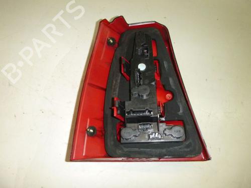Right taillight VW BORA Variant (1J6) 1.9 TDI | BP33141984C35 - Image 3