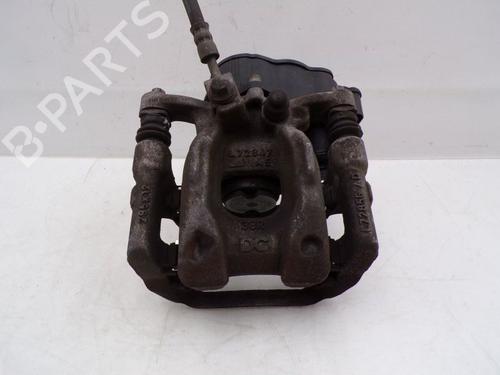 Used Right rear brake caliper Right rear brake caliper MERCEDES-BENZ CLA Shooting Brake (X118) CLA 180 (118.684) (136 hp) 33157514 33157514