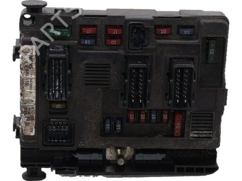 Used Fuse box Fuse box CITROËN C5 I Break (DE_) 2.0 HDi (DERHSB, DERHSE) (107 hp) 38030055 38030055