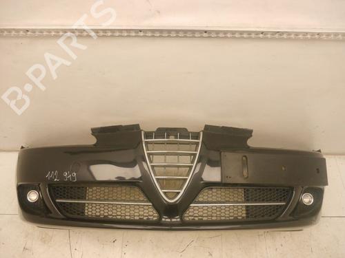 Pára-choques frente ALFA ROMEO 147 (937_) 1.6 16V T.SPARK ECO (937.AXA1A, 937.BXA1A) (105 hp) 32841621
