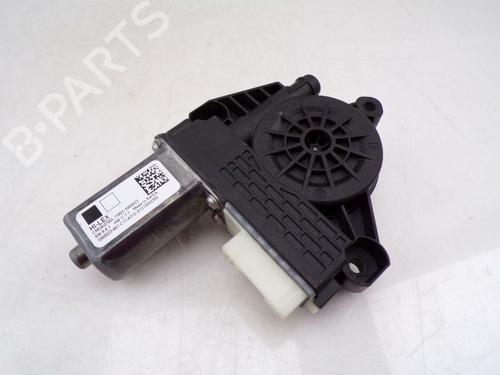 Right front window motor BMW 1 (F40) 118 i | BP32840207E20 - Image 2