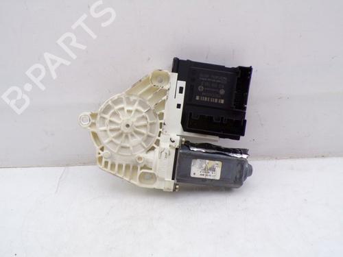 Used Left front window motor VW GOLF V (1K1) 1.6 (102 hp) 30916725