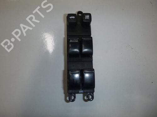 Used Switch NISSAN PRIMERA Estate (WP12) 2.0 (140 hp) 32635057