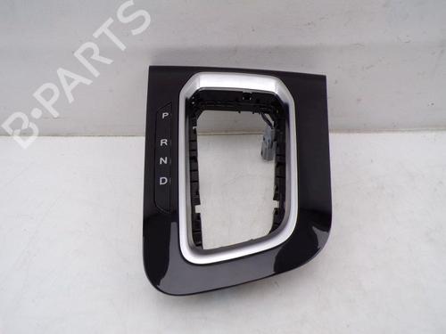 Used Shift knob RENAULT ARKANA I (LCM_, LDN_) 1.3 TCe 140 (LDN0) (140 hp) 31076991