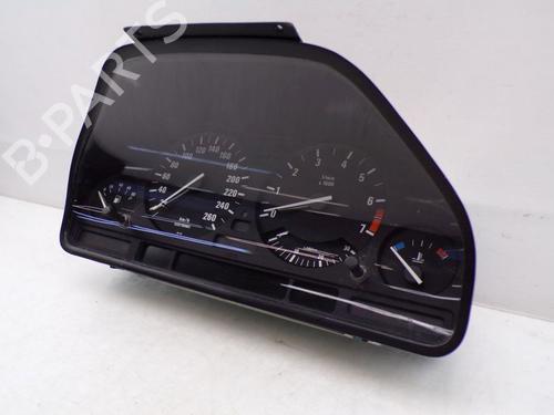 Display monitor BMW 5 (E34) 525 i 24V | BP32400169C48