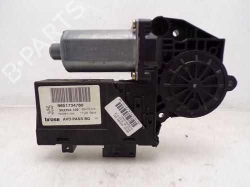Moteur de lève-vitre avant droit PEUGEOT 307 CC (3B) 2.0 16V | BP30916761E20