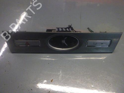 Used Display monitor FORD MONDEO III Turnier (BWY) 2.0 16V TDDi / TDCi (115 hp) 24380024