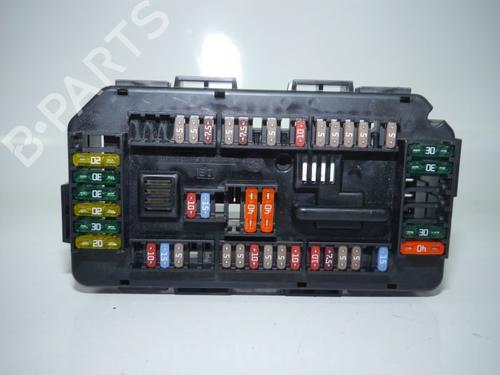 fuse-box-bmw-1-f20-2011-2012-2013-2014-2015-2016-2017-2018-2019-32638232 main image
