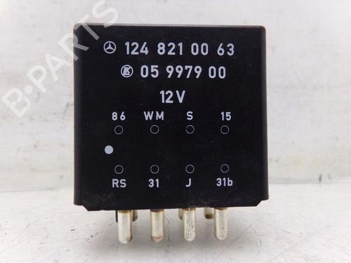 Used Electronic sensor MERCEDES-BENZ E-CLASS T-Model (S124) E 200 T (124.079) (136 hp) 32839211