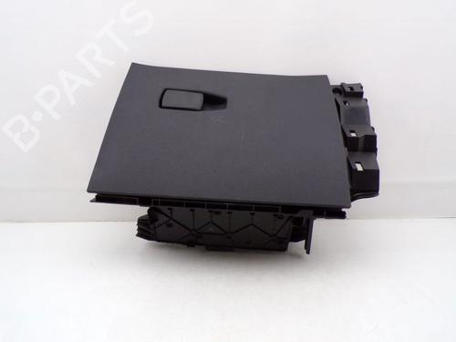 Used Glove box BMW 1 (F40) 118 i (136 hp) 31162176