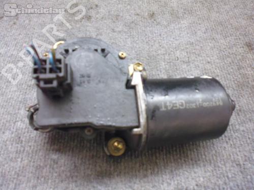 Used Front wiper motor MAZDA 626 V Hatchback (GF) 2.0 (GFEP) (115 hp) 32821680