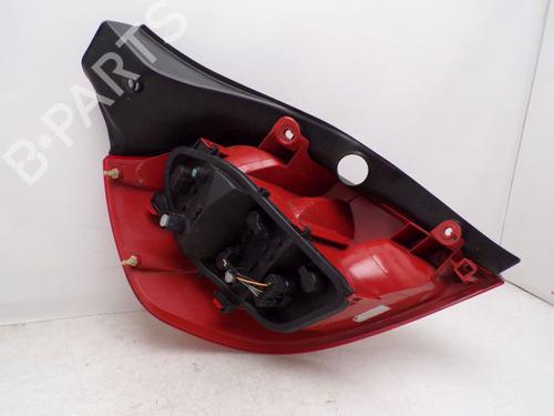 Right taillight RENAULT CLIO III (BR0/1, CR0/1) 1.2 16V (BR02, BR0J, BR11, CR02, CR0J, CR11) | BP29644841C35 