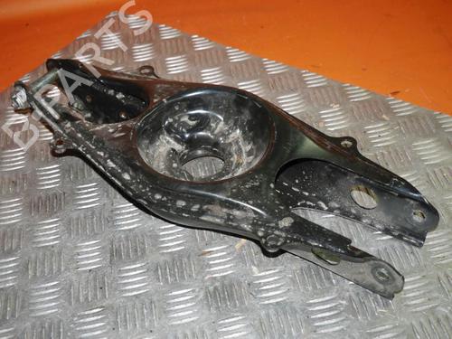 Right rear suspension arm MERCEDES-BENZ C-CLASS (W204) C 200 Kompressor (204.041) | BP24392982M15 