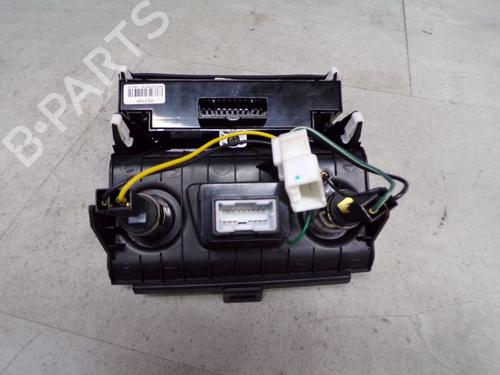 Middle console HYUNDAI ix35 (LM, EL, ELH) 2.0 4WD | BP24388032I22