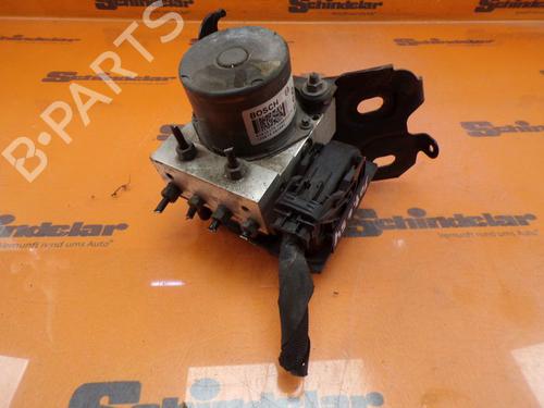 Used ABS pump ABS pump FIAT PUNTO (199_) 1.2 (199AXZ1A, 199BXZ1A) (69 hp) 33684508 33684508