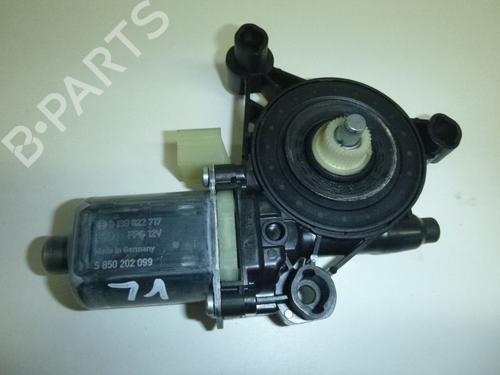 Vindusheismotor venstre foran SEAT LEON ST (5F8) 1.8 TSI (180 hp) 33143623