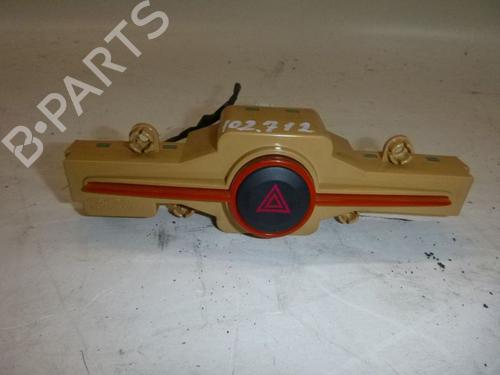 Used Warning switch KIA CARENS III MPV (UN) 2.0 CRDi 140 (140 hp) 32636405