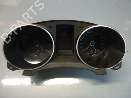 Used Instrument cluster VW GOLF VI (5K1) 1.4 TSI (122 hp) 32633918