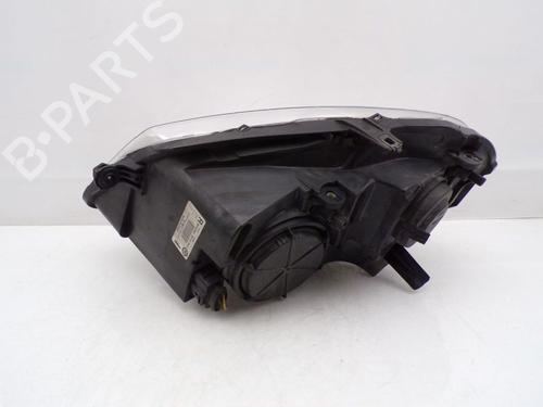 Right headlight VW POLO IV (9N_, 9A_) 1.2 | BP32004745C29 