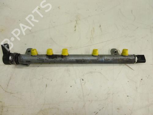 Rampa inyectora MERCEDES-BENZ B-CLASS Sports Tourer (W245) B 180 CDI (245.207) (109 hp) 33141867