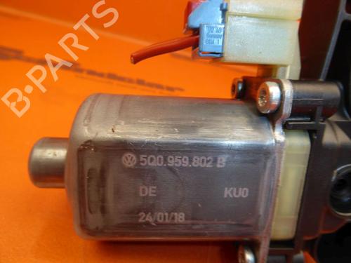 Right front window motor SKODA OCTAVIA III Combi (5E5, 5E6) 1.5 TSI | BP32643097E20 - Image 3