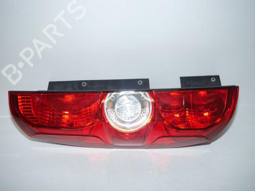 Achterlicht links FIAT DOBLO Cargo (263_) 1.6 D Multijet (263WXD1B, 263WXR1B, 263WXX1B, 263ZXD1B,... (105 hp) 32662187