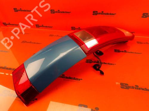 Højre baglygte OPEL MERIVA A MPV (X03) 1.8 (E75) (125 hp) 32830816