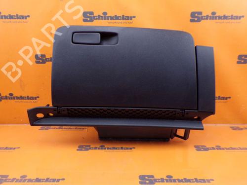 Used Glove box AUDI A1 (8X1, 8XK) 1.2 TFSI (86 hp) 26535706