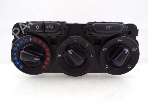 Used Climate control OPEL CORSA E (X15) 1.4 (08, 68) (90 hp) 32841459