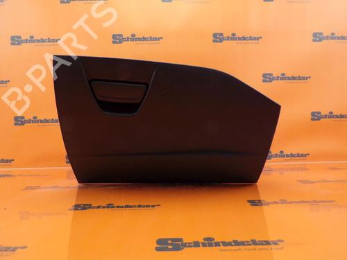 Used Glove box FORD FOCUS III Turnier 1.6 EcoBoost (150 hp) 32641141