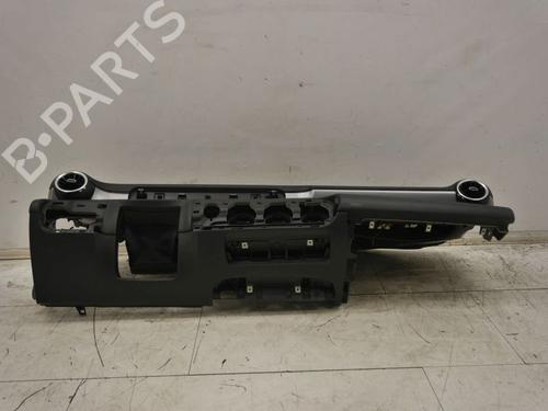Dashboard MERCEDES-BENZ CLA Shooting Brake (X118) CLA 180 (118.684) | BP32652710C46
