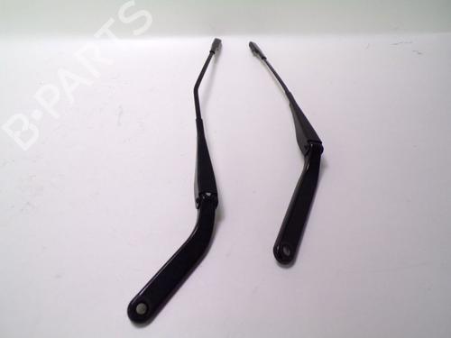 Front windshield wiper arm BMW X1 (E84) sDrive 16 d | BP24389011C143 