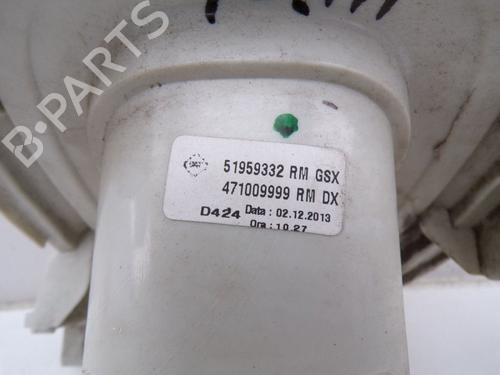 Reverse light FIAT 500L (351_, 352_) 1.3 D Multijet (199LXY1A, 199LXY11) | BP33155969C36 - Image 5