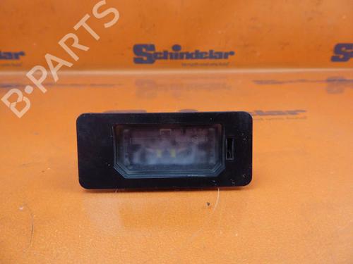 Used Licence plate light BMW 3 Touring (G21, G81) 318 i (156 hp) 32830616