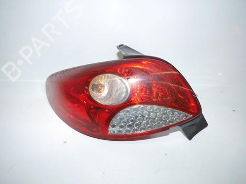 Used Left taillight Left taillight PEUGEOT 206+ (2L_, 2M_) 1.4 HDi eco 70 (68 hp) 33142958 33142958