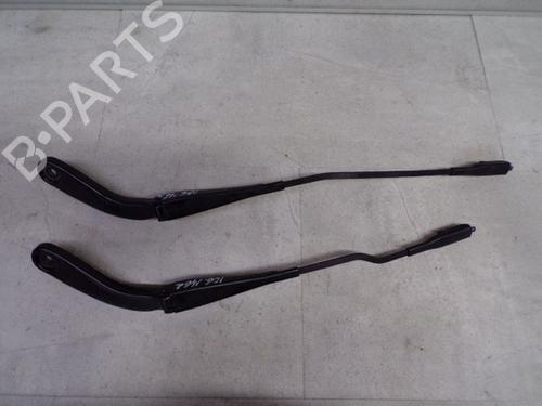 Front windshield wiper arm BMW 1 (F20) 118 i | BP24387958C143 