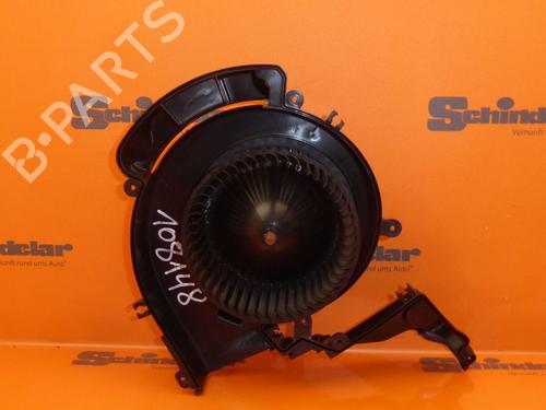 Used Heater blower motor AUDI Q5 (FYB, FYG) 2.0 TDI quattro (190 hp) 24391732