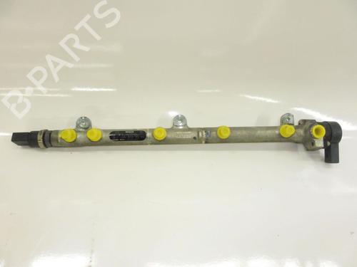 Used Injection rail MERCEDES-BENZ A-CLASS (W168) A 170 CDI (168.009, 168.109) (95 hp) 24385159