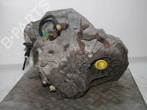 Cambio RENAULT MASTER II Van (FD) 2.5 dCi (FD02) | BP30883658M3