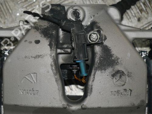Right front brake caliper MERCEDES-BENZ C-CLASS (W206) C 200 (206.042) | BP32331071M104